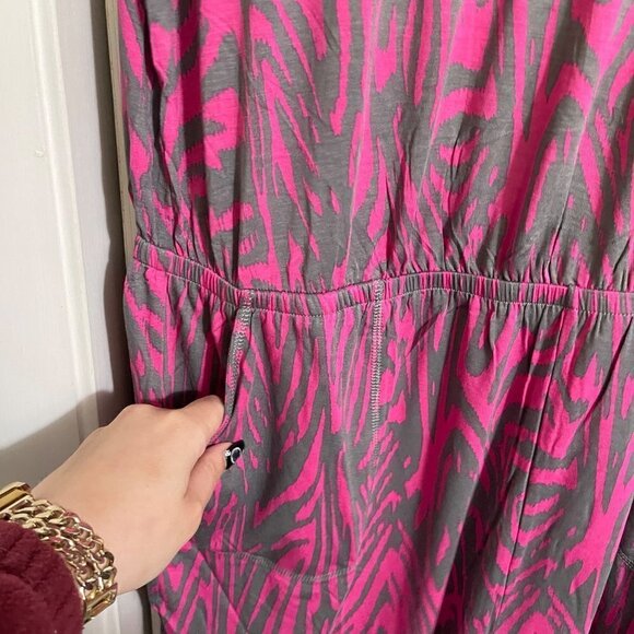 Torrid Womens NWT Zebra Stripe Pink Sleep Soft Elastic Waist Lounge Romper 4X - Picture 5 of 9
